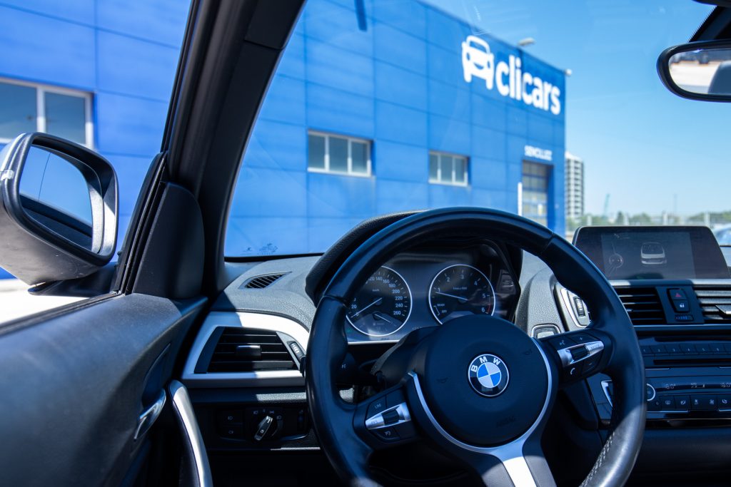 Truco arrancar coche sin bateria