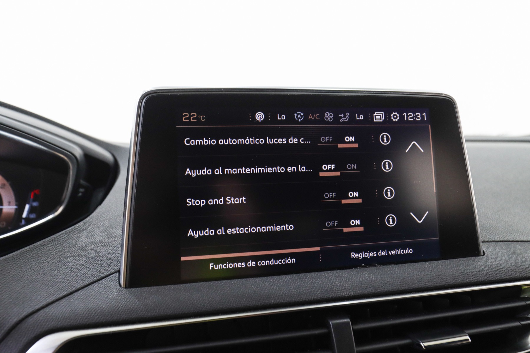 Peugeot 3008 ayudas a la conducción