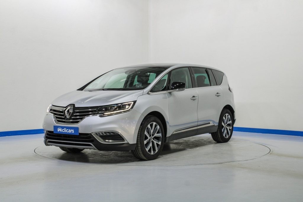 peugeot 5008 vs renault scenic