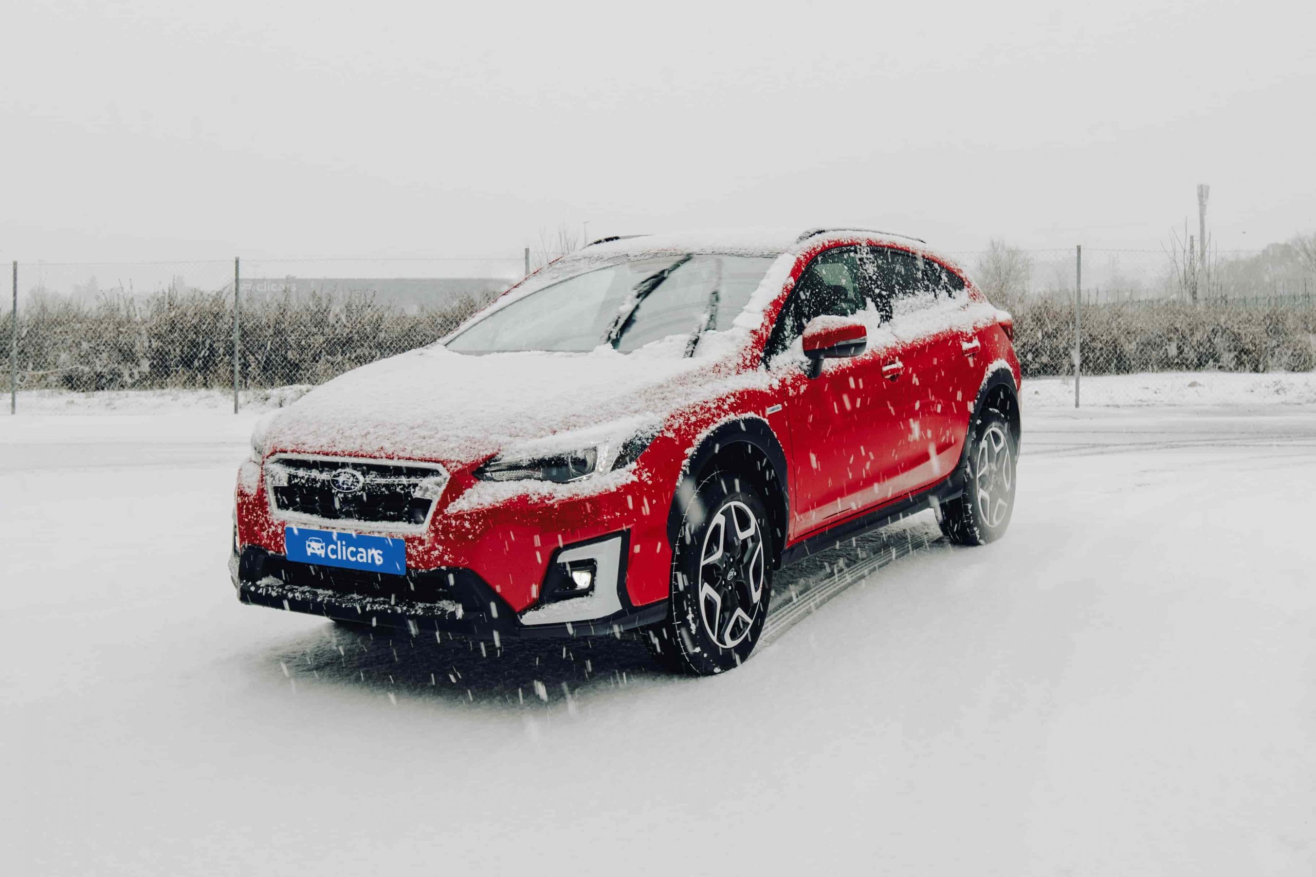 Conducir en nieve: trucos y requisitos para la carretera