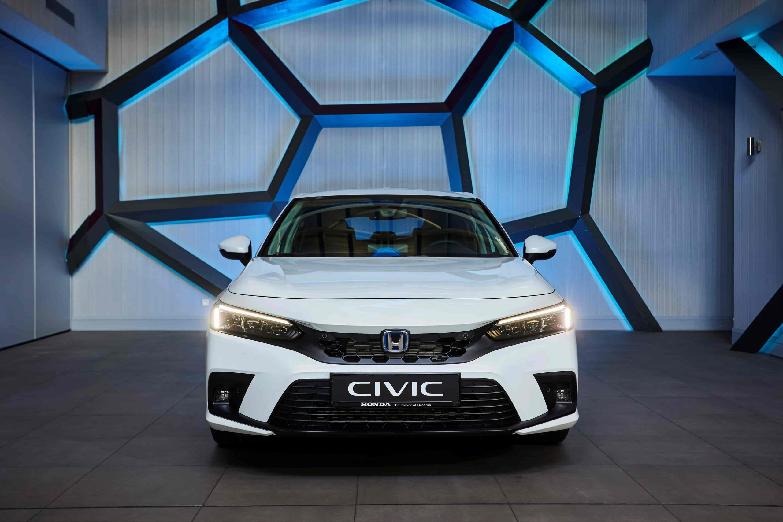 El nuevo Honda Civic e:HEV será híbrido auto recargable y llegará a los concesionarios en octubre