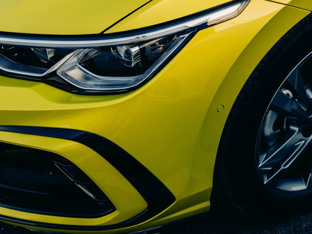 color del coche y seguridad vial